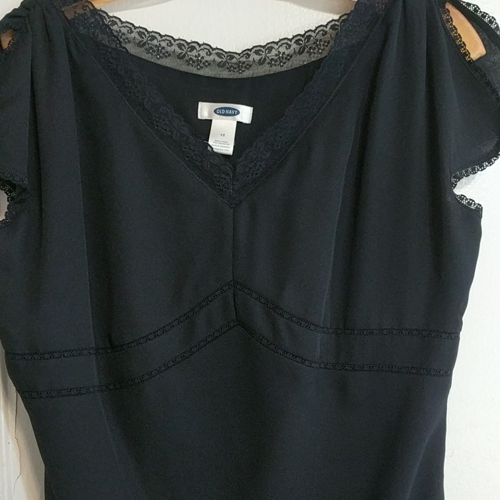 BLACK CAP SLEEVE DRESS - Picture 2 of 4